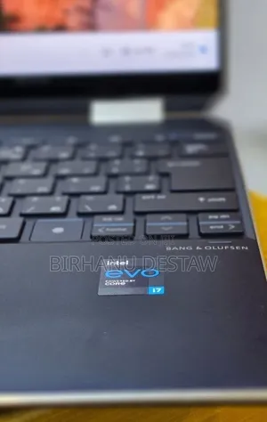 New Laptop HP Spectre 14 16GB Intel Core i7 SSD 1T