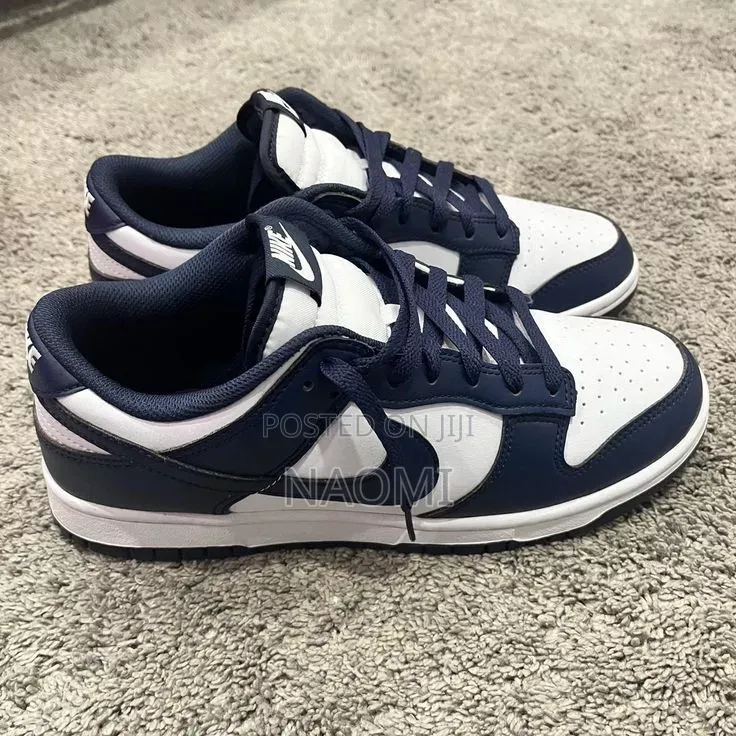 Nike Dunk Low,
