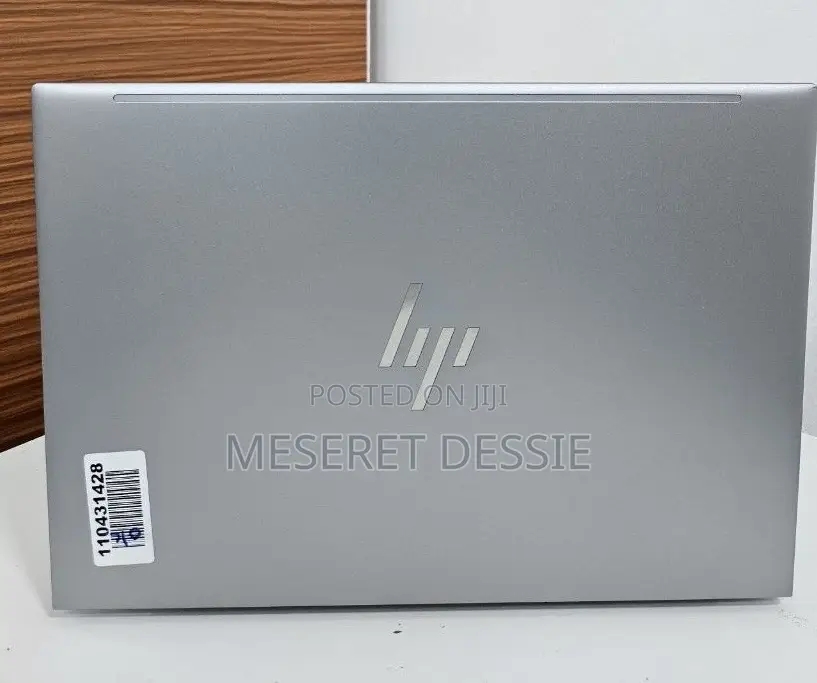 New Laptop HP ZBook Firefly 14 G10 16GB Intel Core i7 SSD 512GB