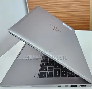 New Laptop HP ZBook Firefly 14 G10 16GB Intel Core i7 SSD 512GB