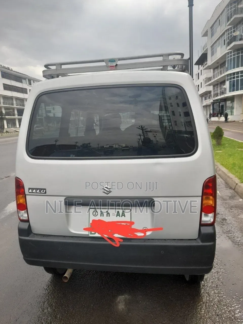 Suzuki Eeco 2024 Silver