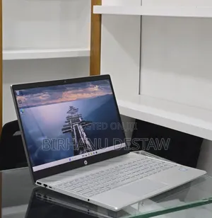 New Laptop HP Pavilion 15 8GB Intel Core i7 SSD 256GB