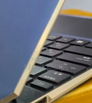 New Laptop HP Spectre 16GB Intel Core i7 SSD 1T