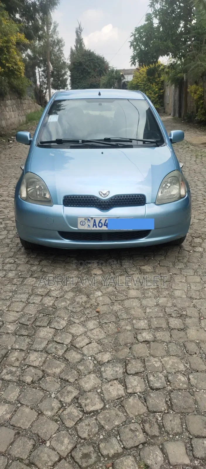 Toyota Vitz 2001 Blue