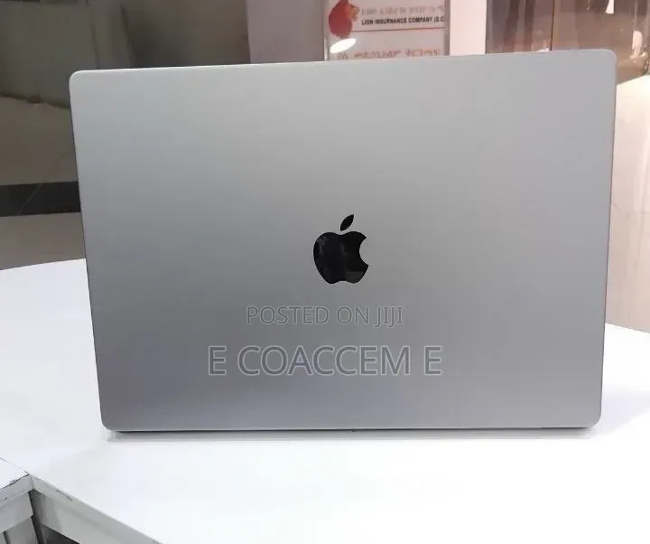 New Laptop Apple MacBook Pro 2021 M1 32GB SSD 1T