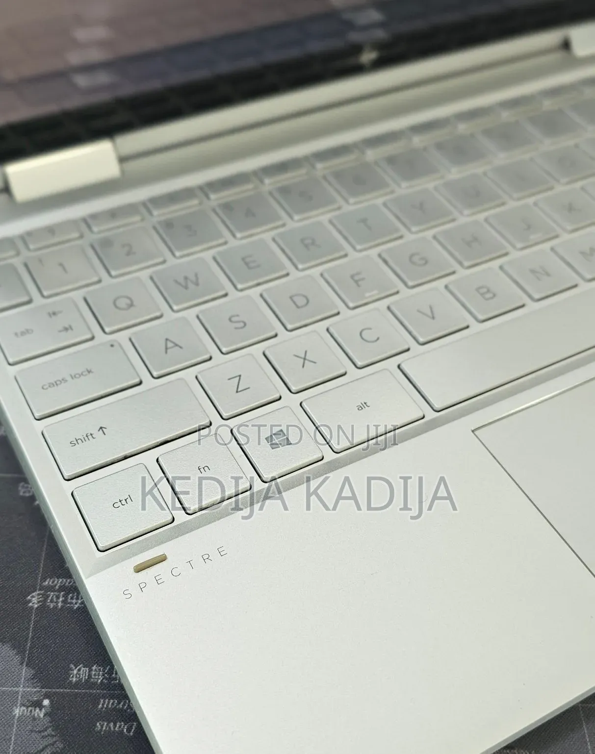 New Laptop HP Spectre X360 8GB Intel Core i7 SSD 512GB