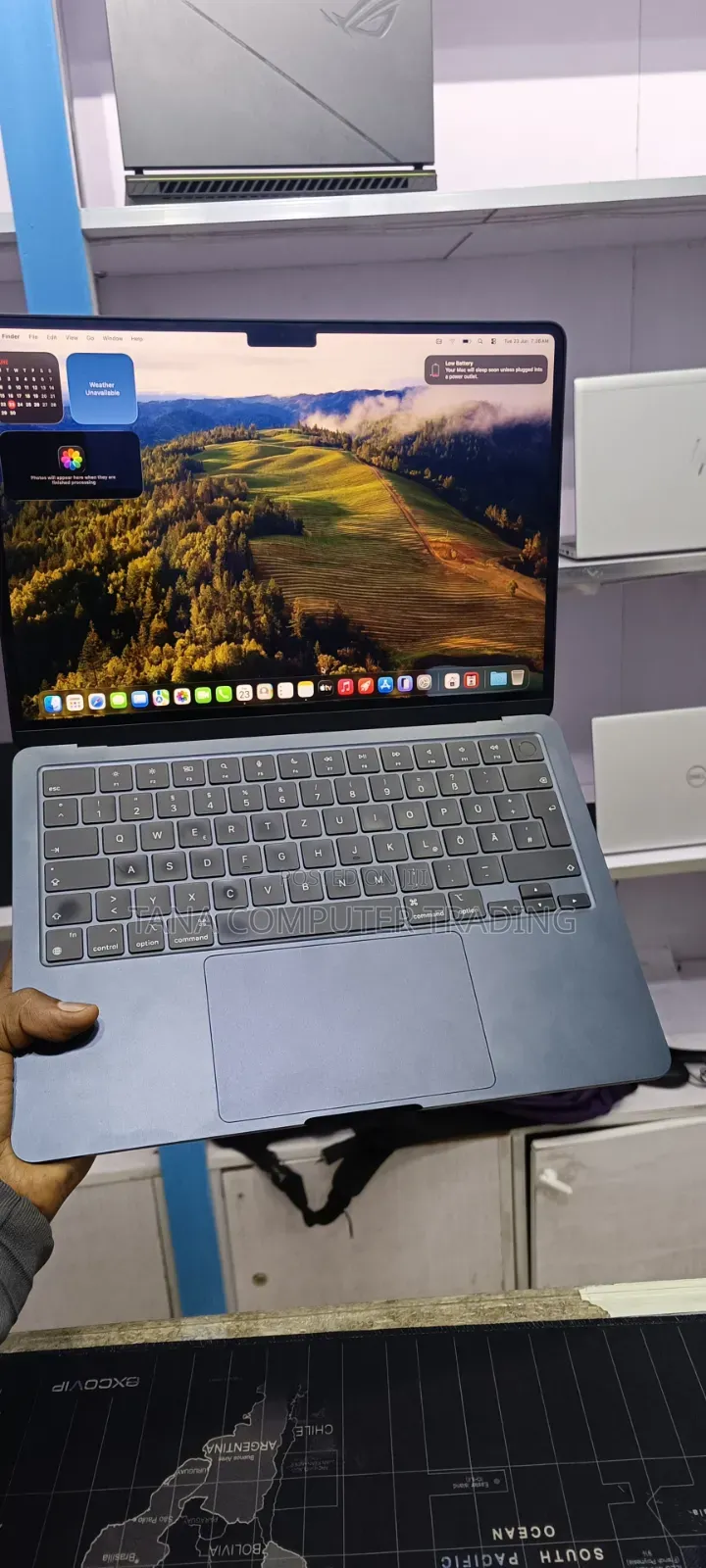 New Laptop Apple MacBook Air 2022 M2 16GB Apple M2 SSD 512GB