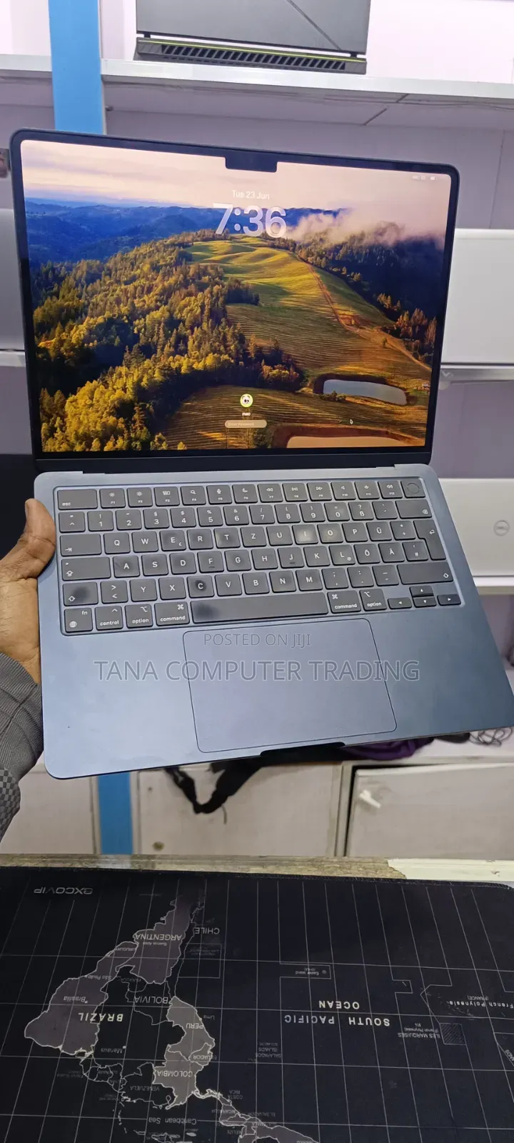 New Laptop Apple MacBook Air 2022 M2 16GB Apple M2 SSD 512GB