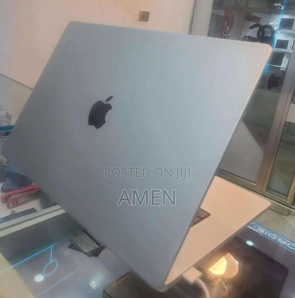 New Laptop Apple MacBook Pro 2021 M1 Max 32GB Apple M1 Max SSD 1T