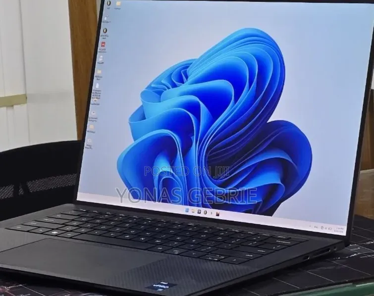 New Laptop Dell 16GB Intel Core i7 SSD 1T