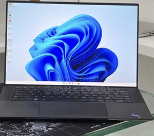 New Laptop Dell 16GB Intel Core i7 SSD 1T
