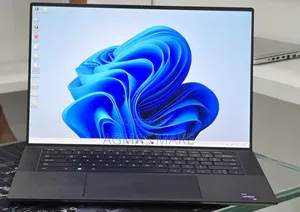New Laptop Dell 16GB Intel Core i7 SSD 1T