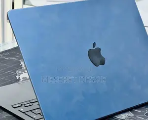 New Laptop Apple MacBook Air 2022 M2 16GB Intel Core M2 SSD 512GB