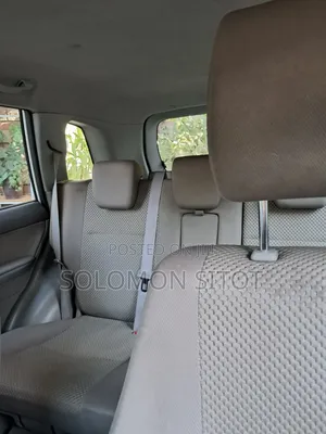 Toyota Land Cruiser 2010 White