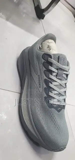 Brooks Brand Shoes
