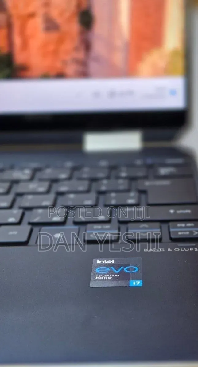 New Laptop HP Spectre X360 16GB Intel Core i7 SSD 1T