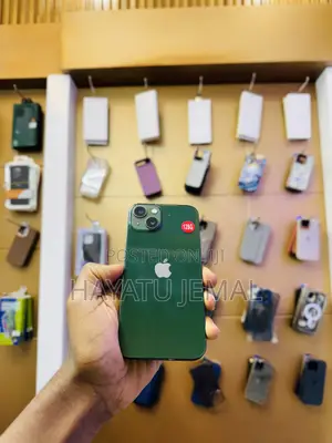 Apple iPhone 13 128 GB Green