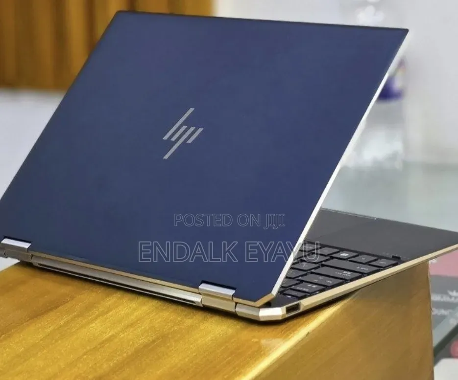 New Laptop HP Spectre X360 16GB Intel Core i7 SSD 1T
