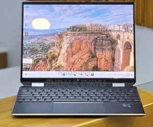 New Laptop HP Spectre X360 16GB Intel Core i7 SSD 1T