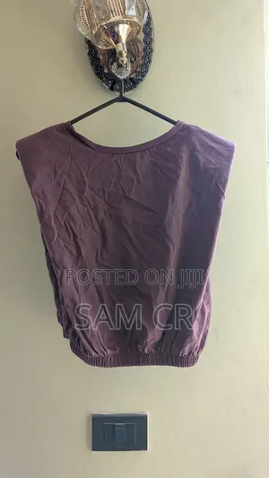 Zara Top – Women’S Large