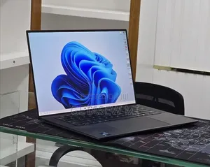 New Laptop Dell XPS 15 16GB Intel Core i7 SSD 1T