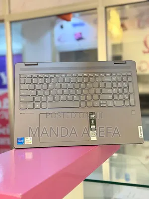 New Laptop Lenovo Yoga 7i 16GB Intel Core i7 SSD 512GB