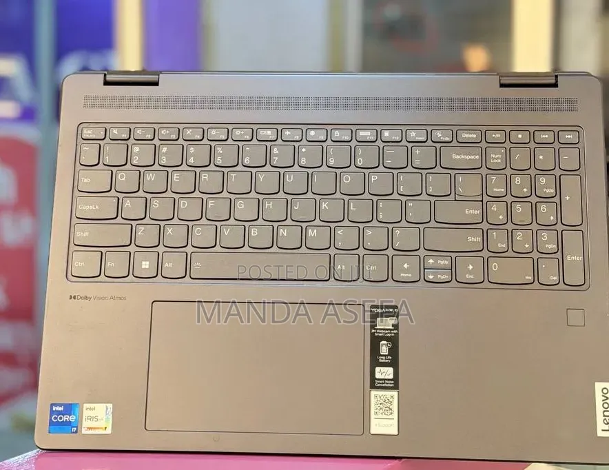 New Laptop Lenovo Yoga 7i 16GB Intel Core i7 SSD 512GB