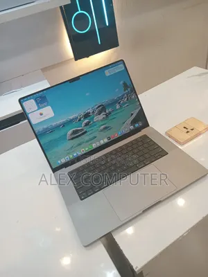 New Laptop Apple MacBook Pro 2021 M1 32GB Apple M1 Pro SSD 512GB