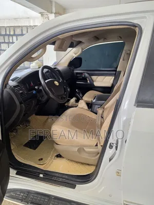 Toyota Land Cruiser 2008 White
