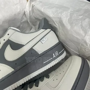 Nike Air Force 1 Low '07 Sneakergrey /White