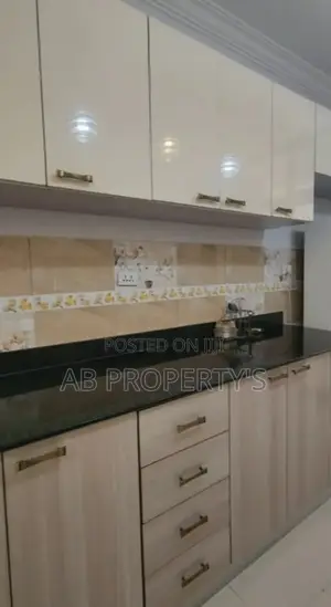 Furnished 3bdrm Apartment in ሰሚት ካንብሪጅ, Yeka for sale