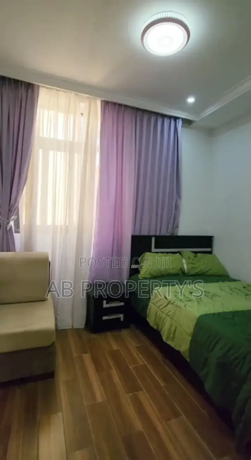 Furnished 3bdrm Apartment in ሰሚት ካንብሪጅ, Yeka for sale