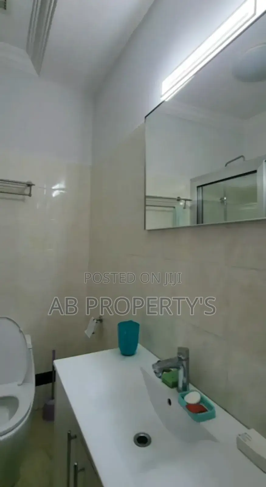 Furnished 3bdrm Apartment in ሰሚት ካንብሪጅ, Yeka for sale