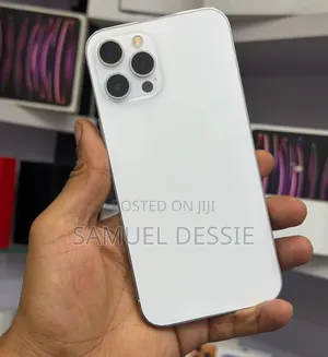 New Apple iPhone 12 Pro Max 256 GB