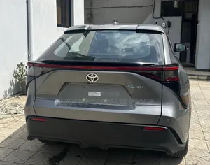 Toyota bZ4X 2024 Gray