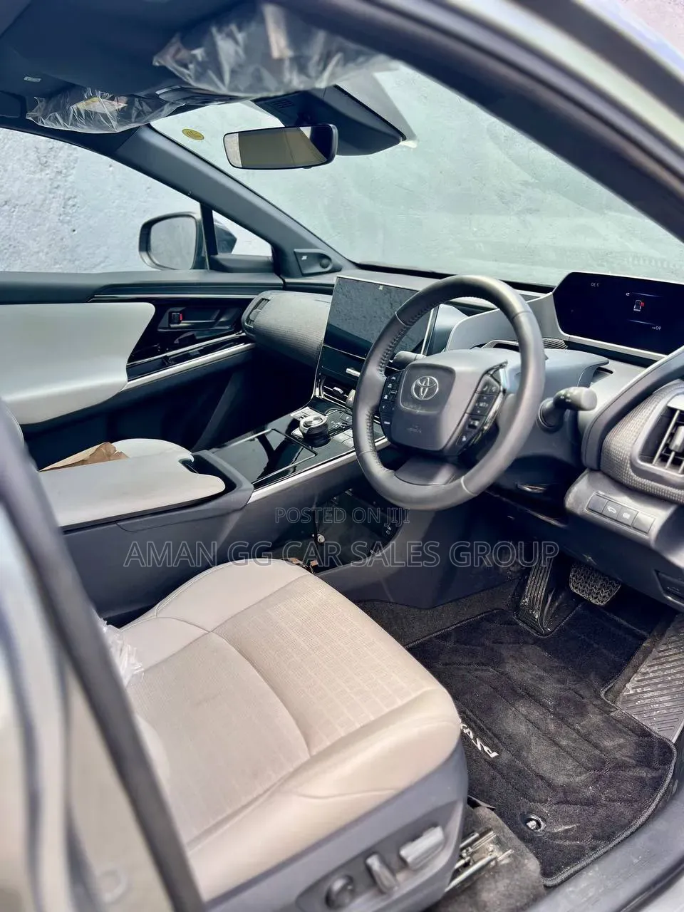 Toyota bZ4X 2024 Gray