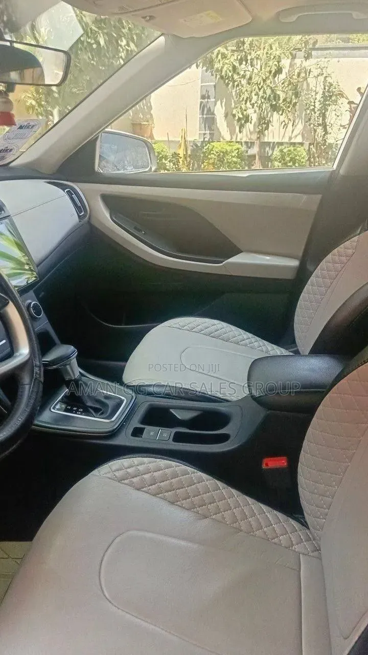 Hyundai Creta 2023 White