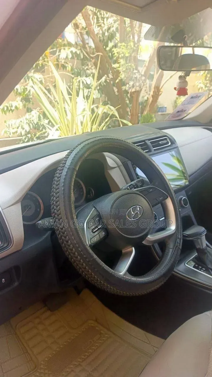 Hyundai Creta 2023 White