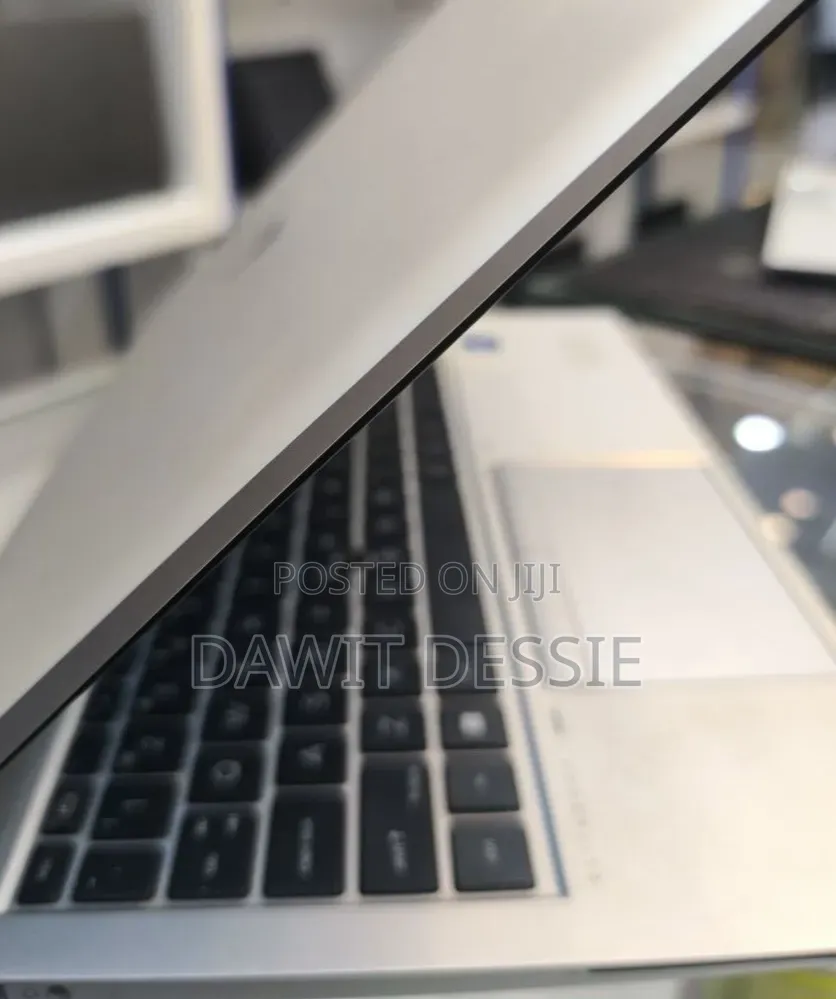 New Laptop HP EliteBook 850 G8 16GB Intel Core i5 SSD 512GB