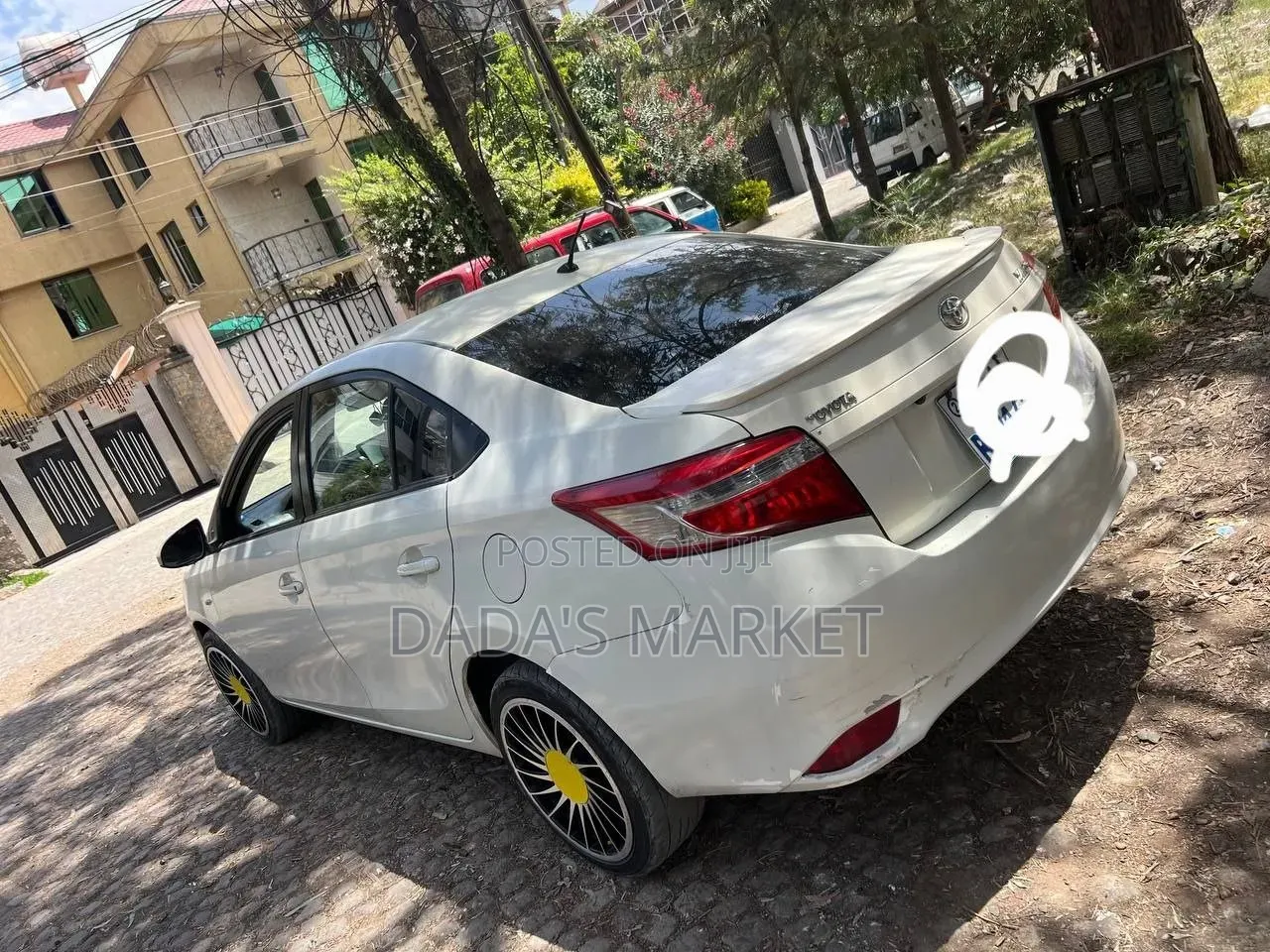 Toyota Yaris 2014 White