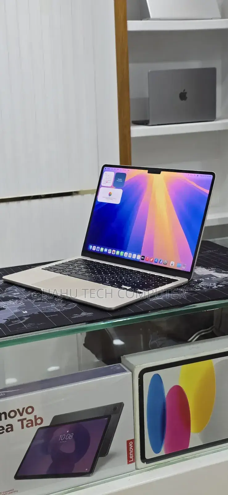 New Laptop Apple MacBook Air 2022 M2 16GB Apple M2 SSD 256GB