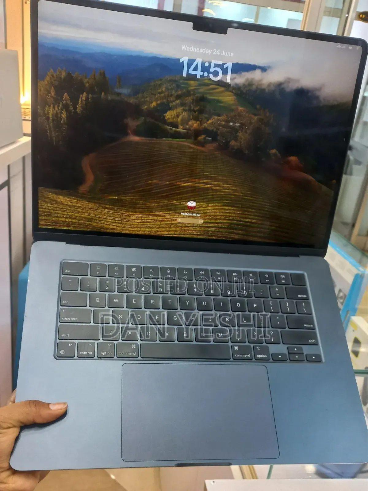 New Laptop Apple MacBook Air 8GB Apple M3 SSD 256GB