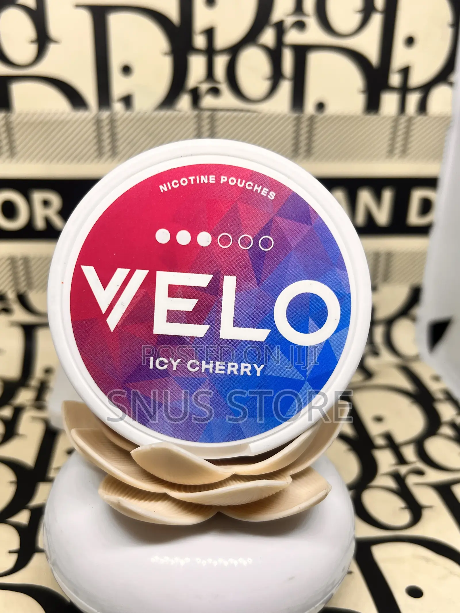 Snuss Nicotine Pouches Icy Cherry 3 Dot