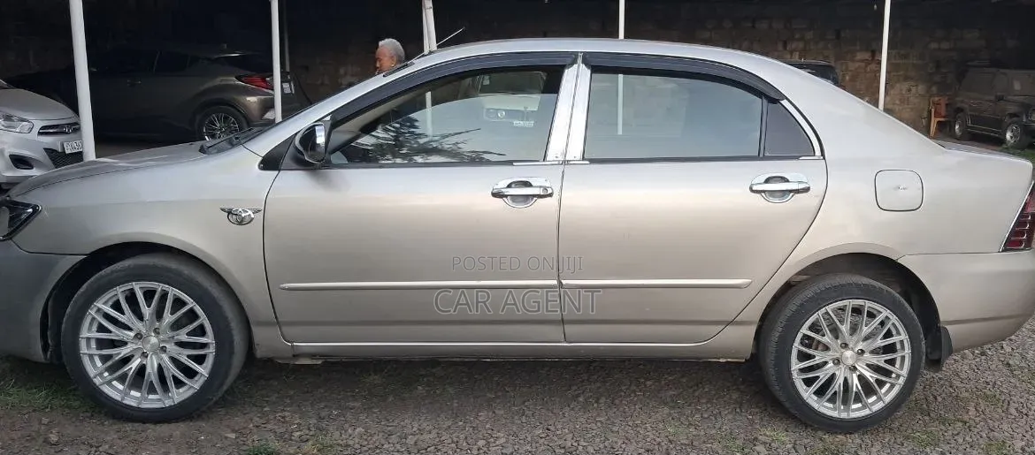 Toyota Corolla 2006 Ivory