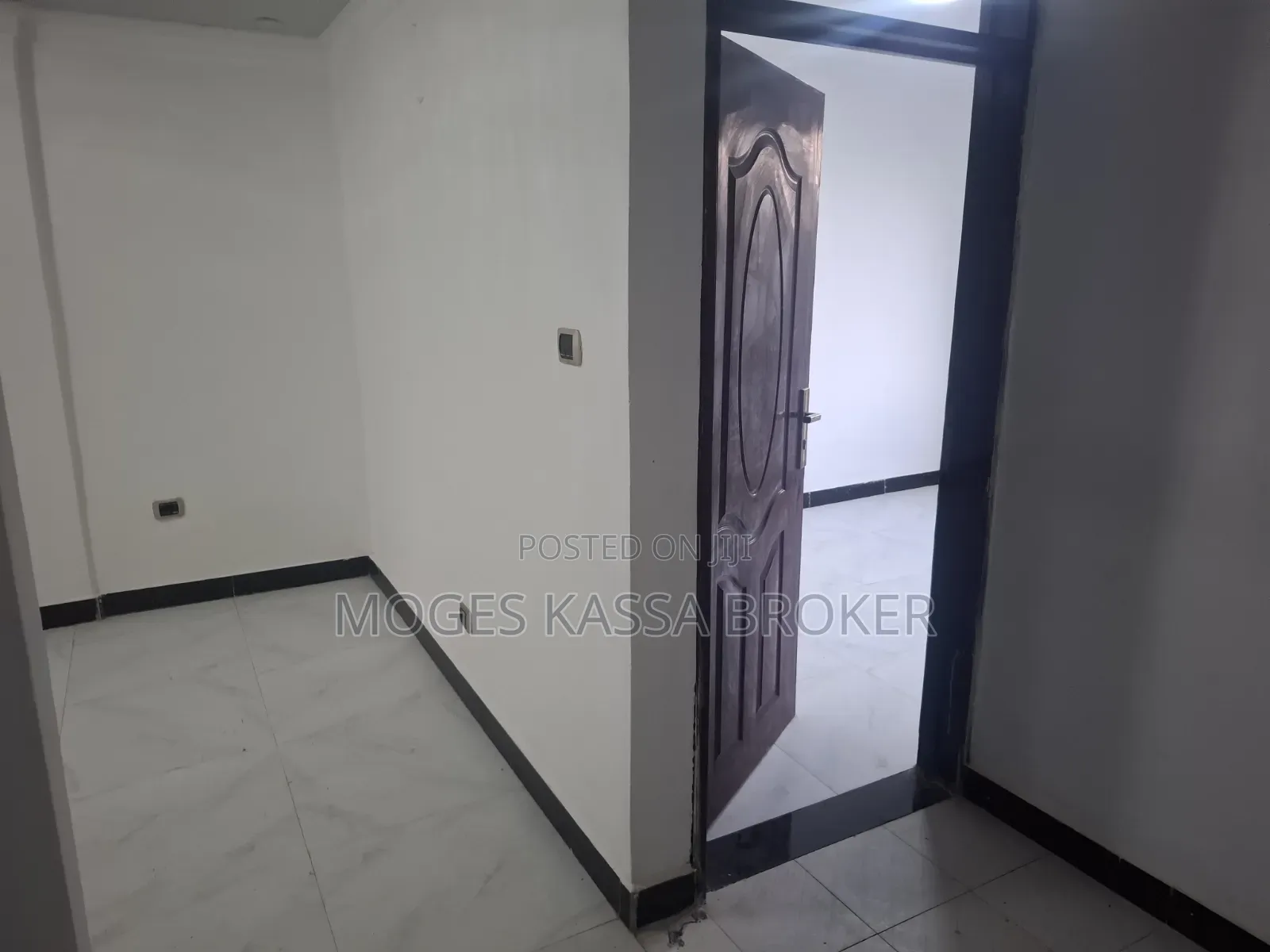 Furnished 2bdrm Condo in 20/80 ኮንዶሚንየም አያት, Yeka for sale