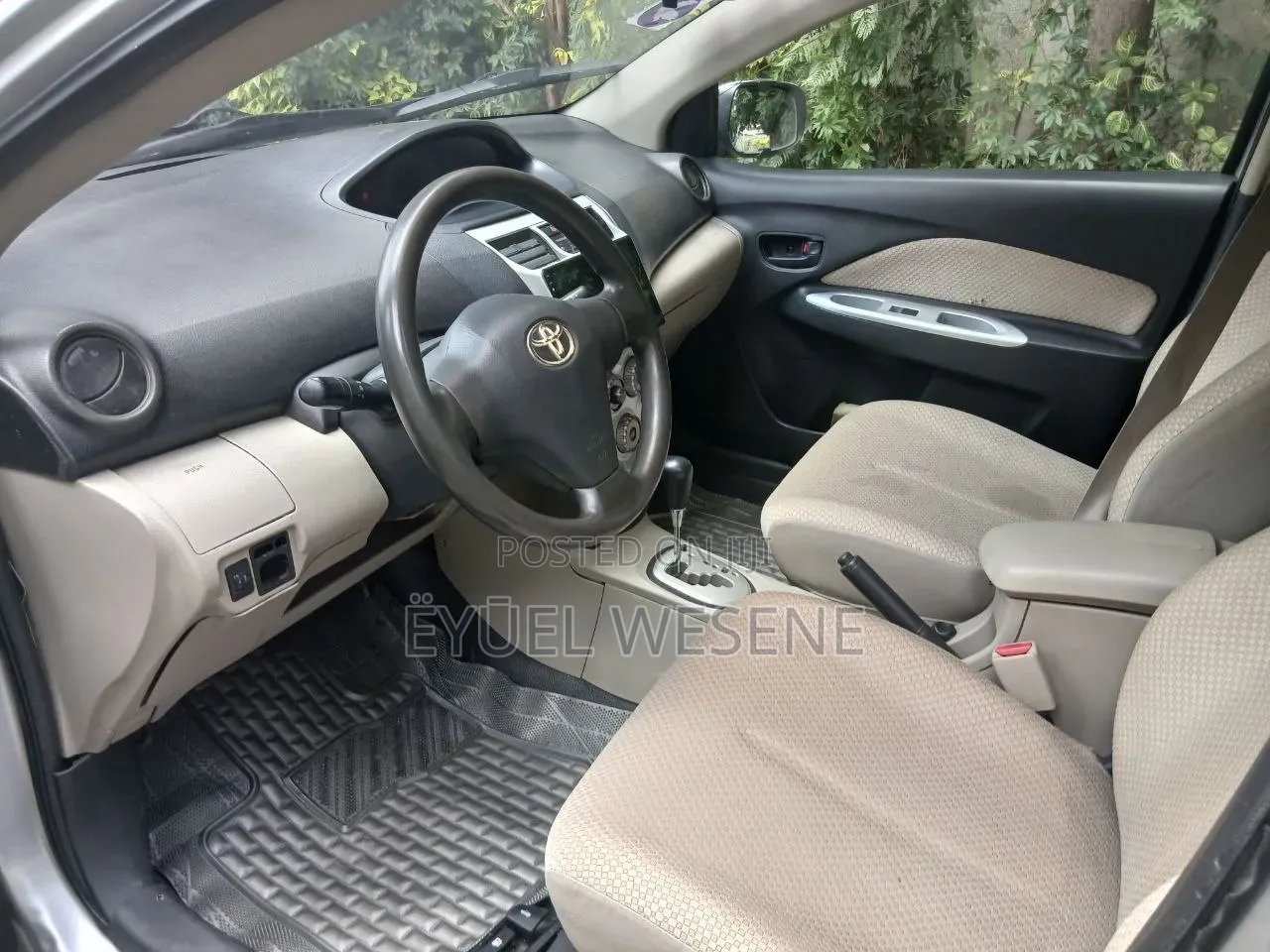 Toyota Belta 2006 Silver