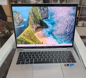 New Laptop HP EliteBook 840 G9 16GB Intel Core i5 SSD 512GB