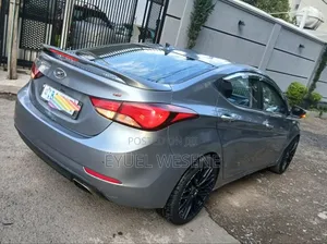 Hyundai Avante 2015 Silver