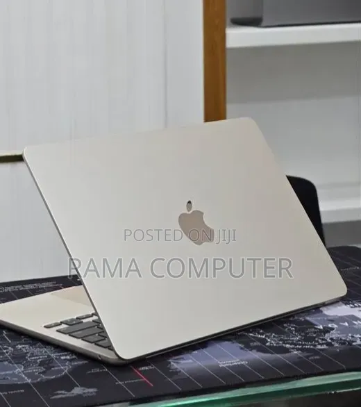 New Laptop Apple MacBook Air 2022 M2 16GB Intel Core M2 SSD 256GB