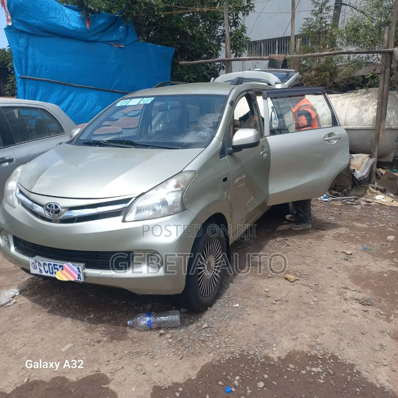 Toyota Avanza 2014